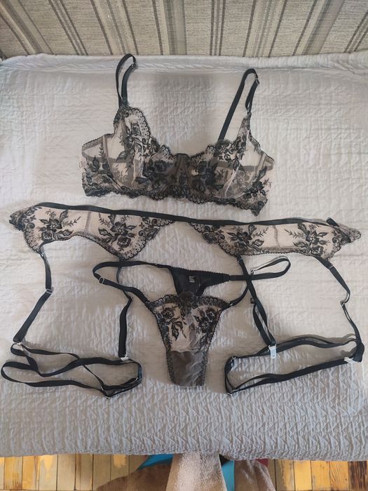 Комплект нижнего белья "Safarova"