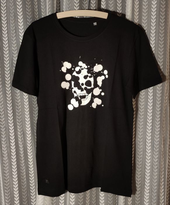 T-shirts Pretas com Caveiras Unisexo