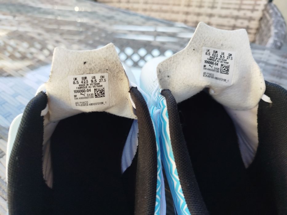 Buty korki Puma nr42,5