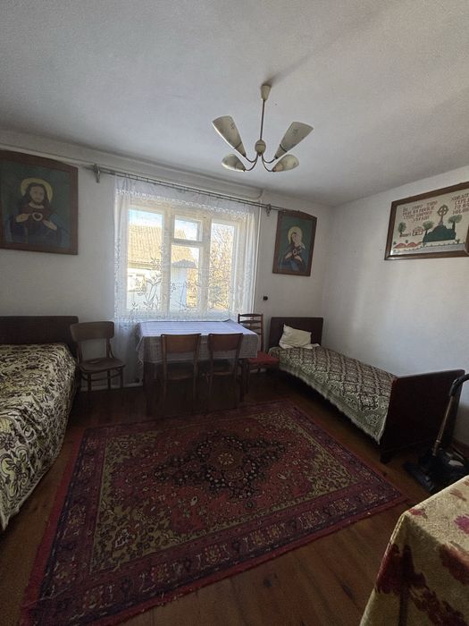 Продається будинок поруч з м.Шептицький