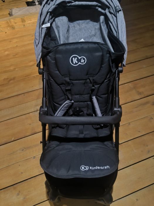 Wózek spacerowy  KinderKraft (jak nowy!)