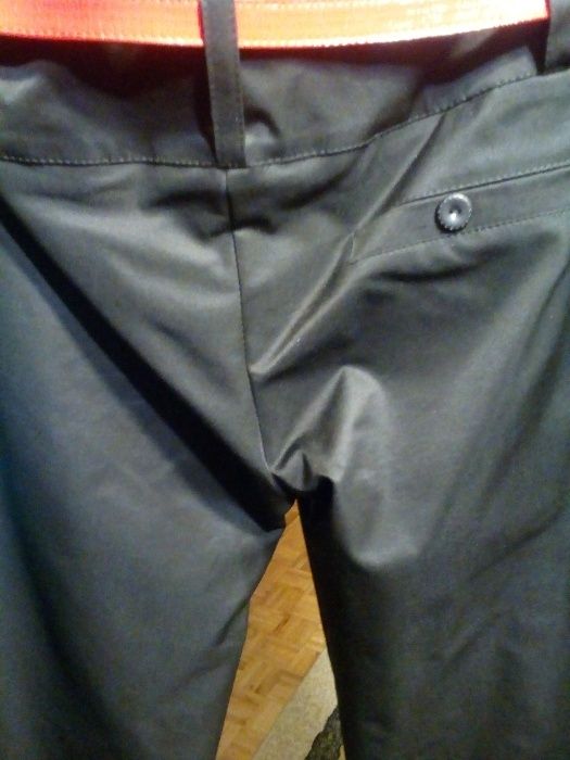 Spodnie czarne eleganckie z klasą dla wysokiej roz 42