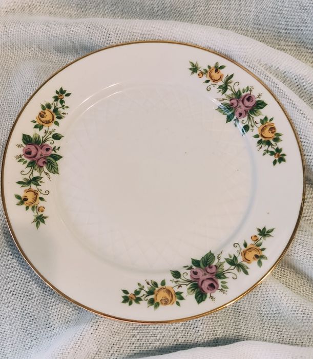 Вінтажне порцелянове тріо