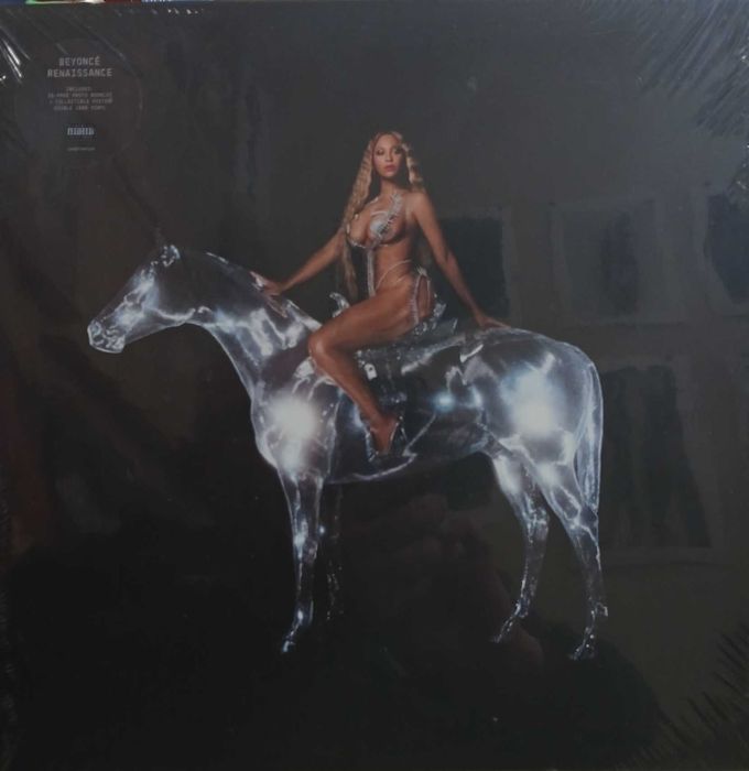 Коллекция винила Pink Floyd Queen Harry Styles Beyoncé Led Zeppelin