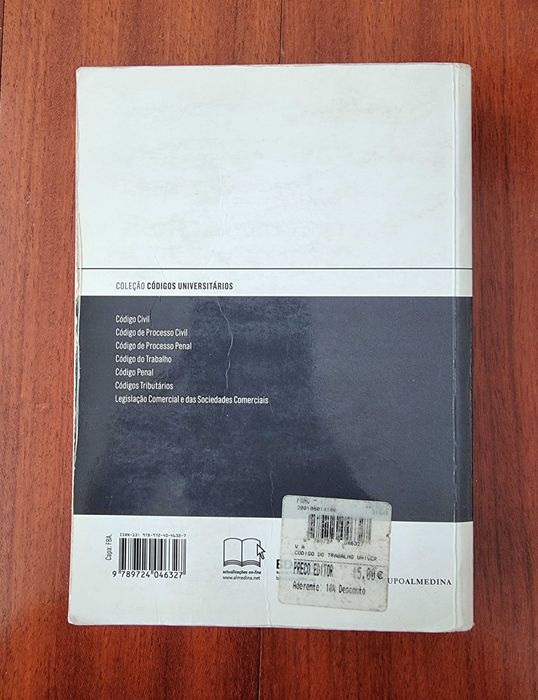Livro "Código do Trabalho - Coleção Códigos Universitários"