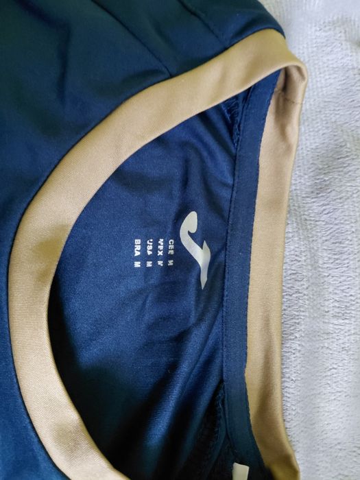 Легка спортивна кофта збірної України від Joma розмір М