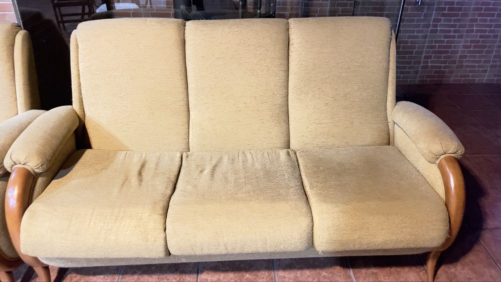 Sofas em bom estado