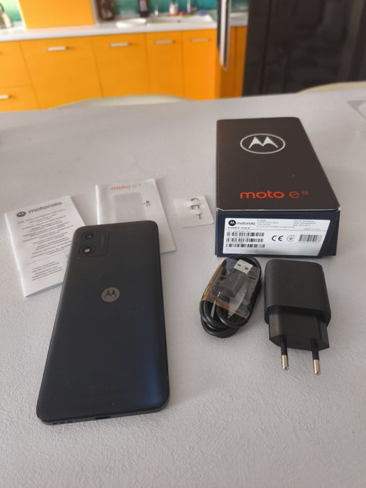 Motorola Moto E13 8GB/128GB Cosmic Black

Стан смартфона на фото:

Всі