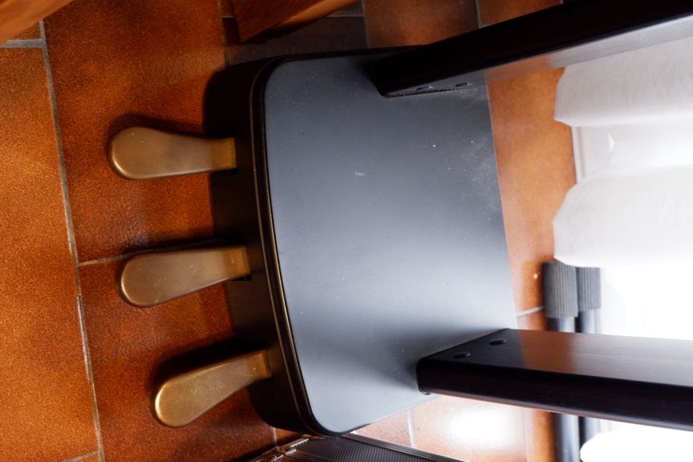 Vendo ou troco Yamaha clavinova CVP 65 pouco usado