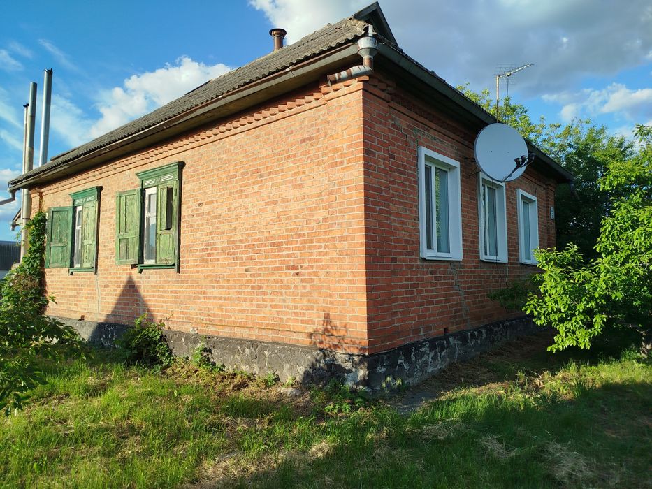 Будинок 85 м²  ділянка 28 соток  продаж Миргород