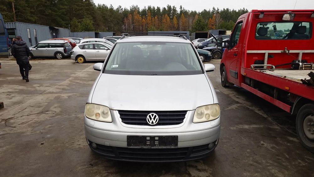 Volkswagen Touran 04R 1.9 77 KW NA CZĘŚCI