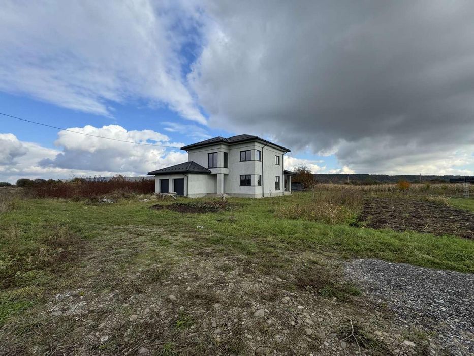 Продаж / Будинок / ур.Мимохід, Клузів