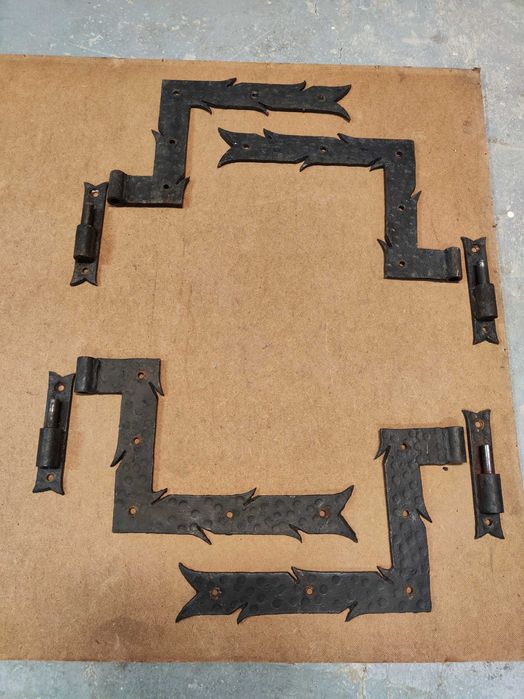 zawiasy kute stalowe