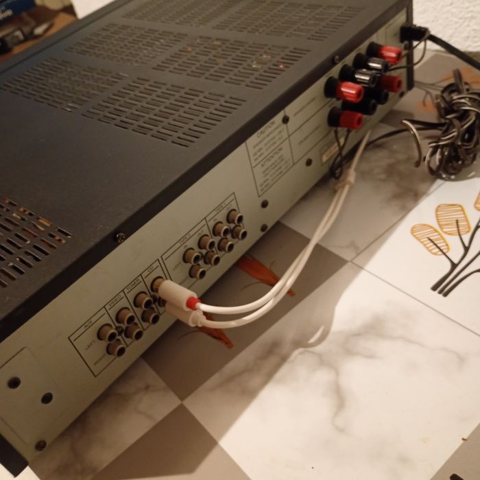 Wzmacniacz Harman/kardon HK620