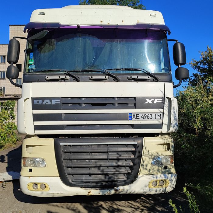 DAF XF105.460 тягач 2009г под разборку