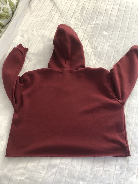Bluza z kapturem mięciutka rozm. S-m bordo