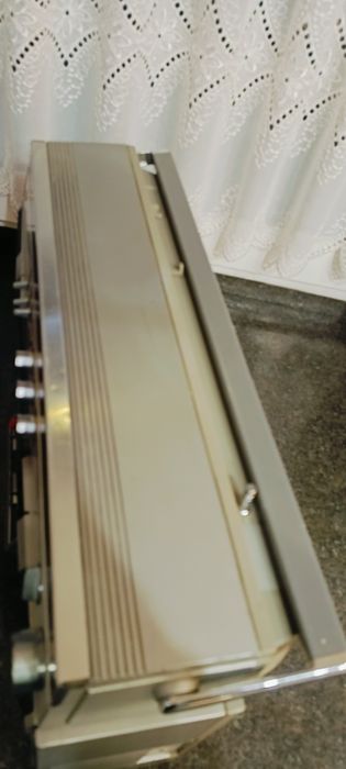 Radio bombox Aiwa 600