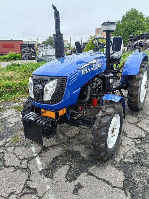 Мінітрактор Булат 244L повний привід, бічна КПП4+1