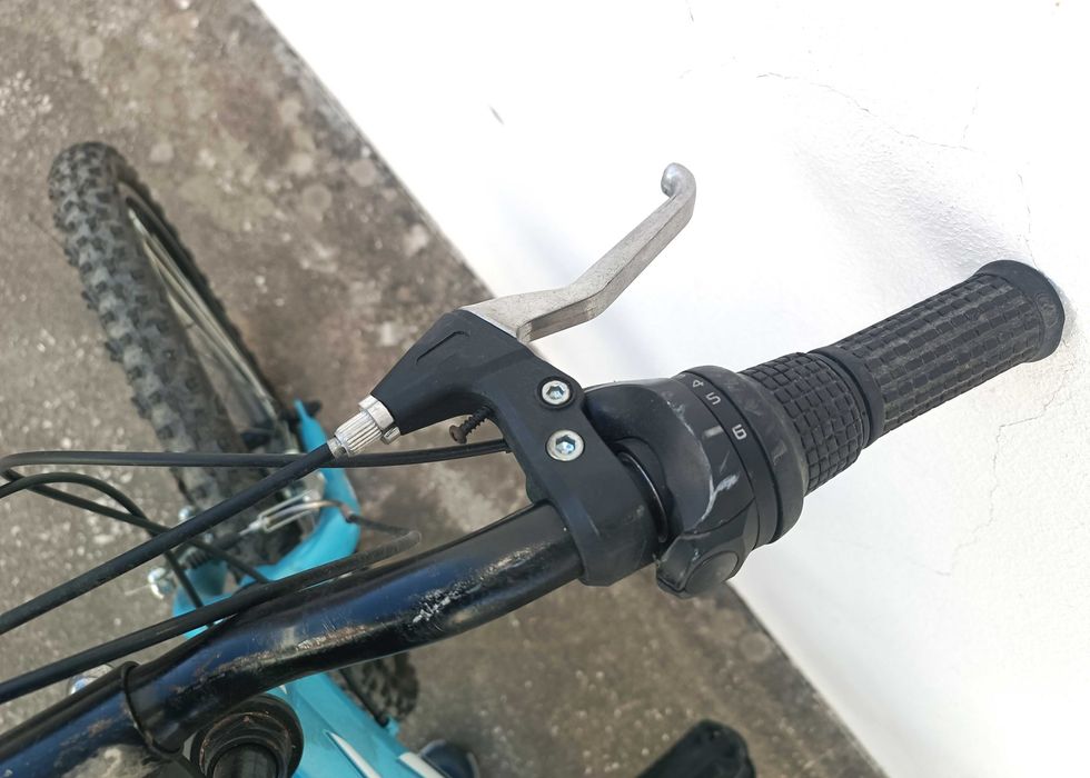 Bicicleta Wader Sport Race roda 24`` em bom estado