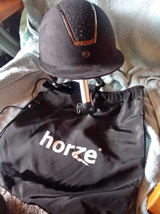 Kask jezdziecki nowy bardzo dobrej jakosc