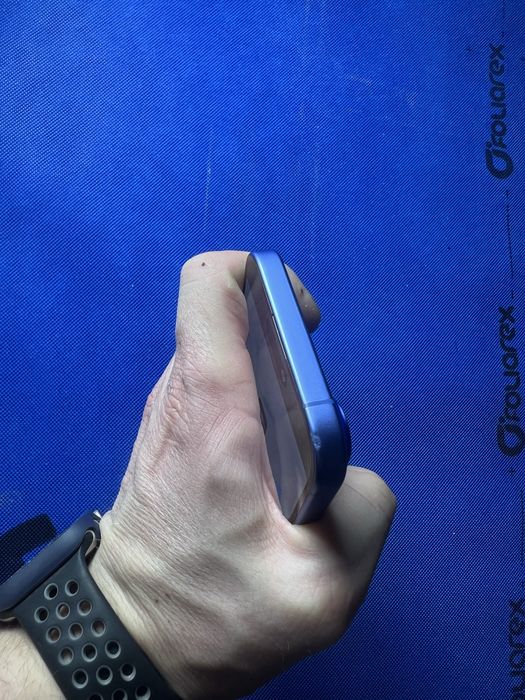 Iphone 16 128 neverlouch 98 акумулятор