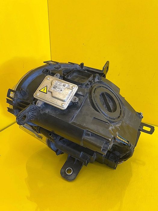 Lampa Lewa Mini Countryman R60 Xenon Nieskrętna