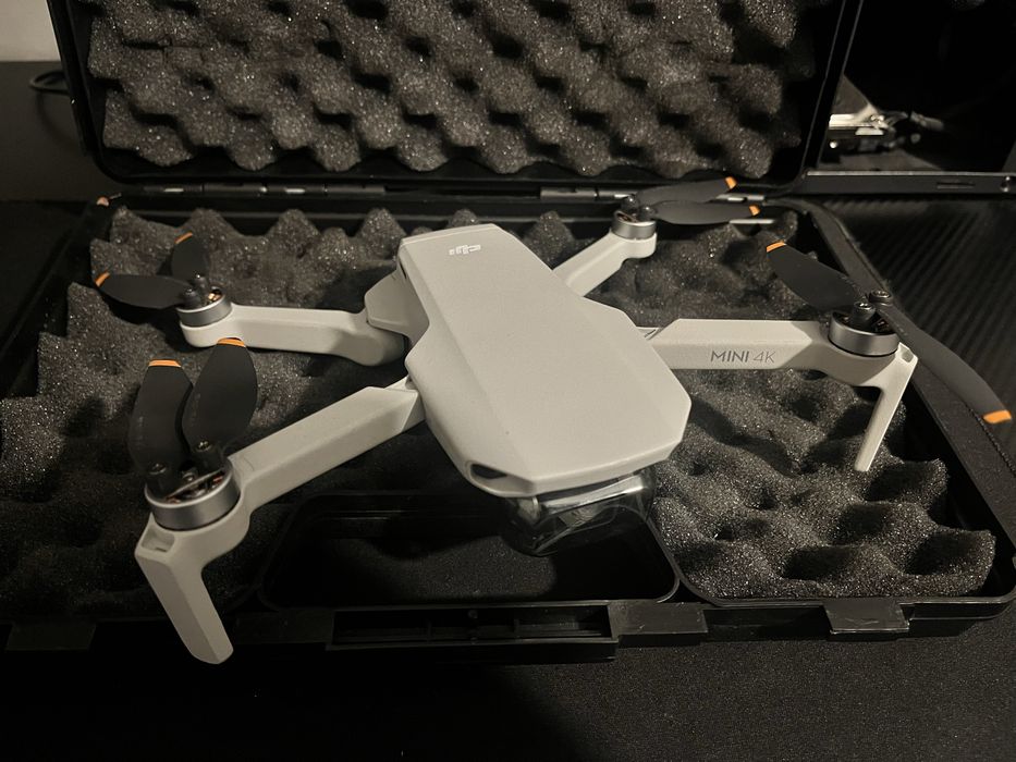 Dron dji mini 4k