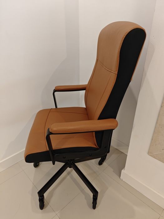 Cadeira Giratória IKEA MILLBERGET (Castanho Dourado)