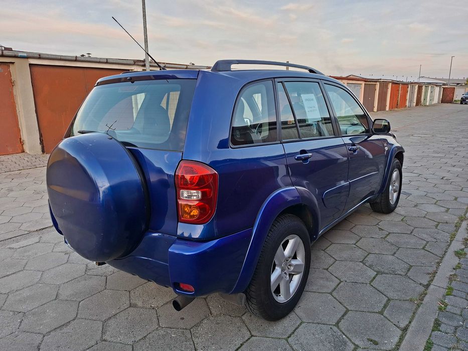 Toyota RAV-4