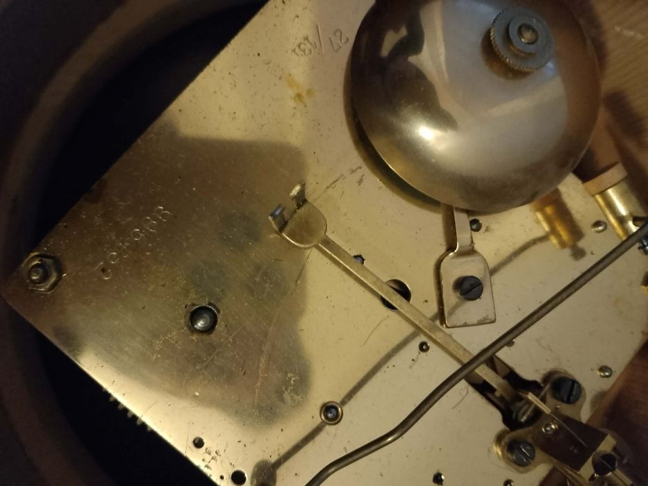 Piękny zegar 100 % sprawny