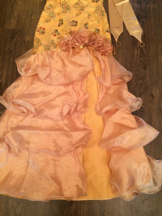 Чудова сукня на Випускний