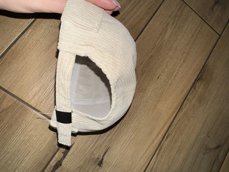 Шапка-біні, кепка без козирка