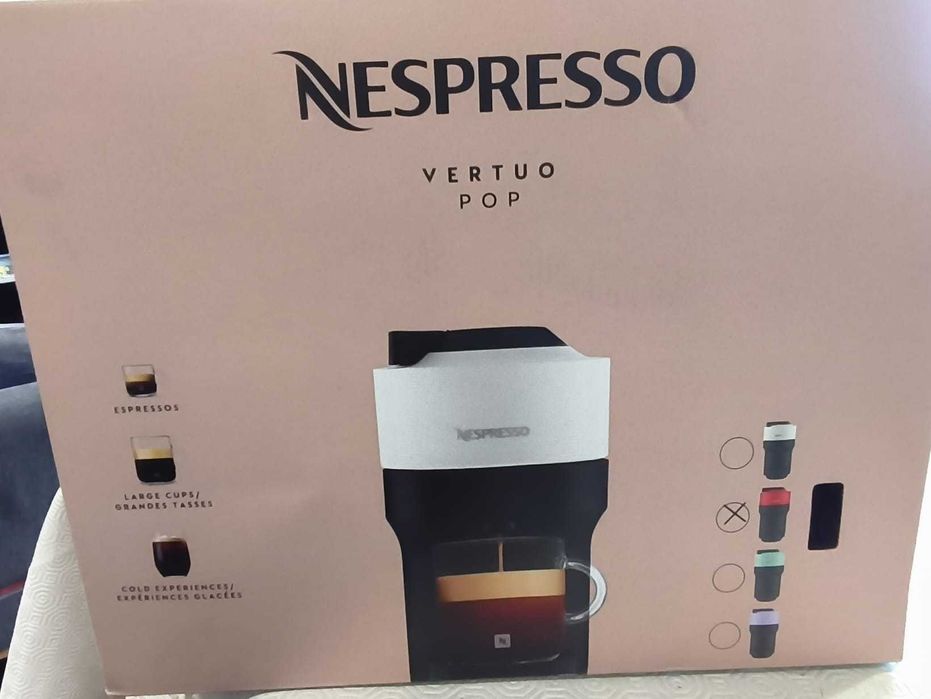 Máquina Nespresso Vertuo Pop