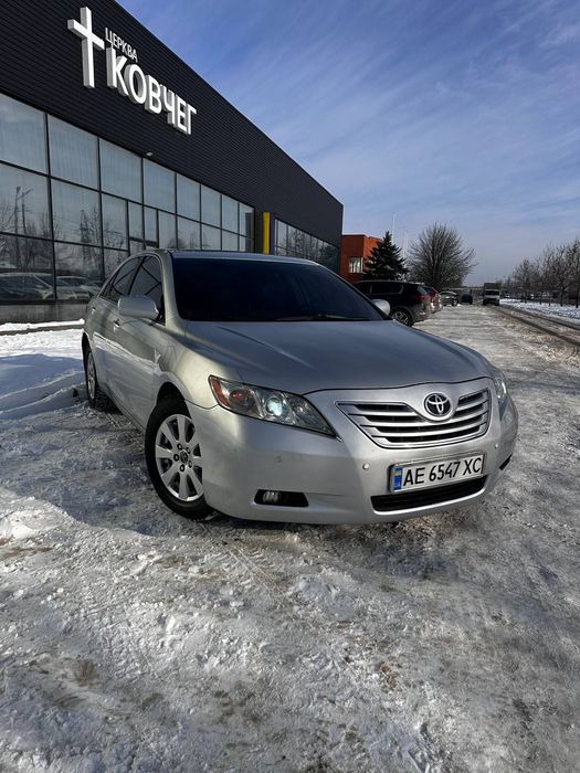 Продам легковой  автомобиль