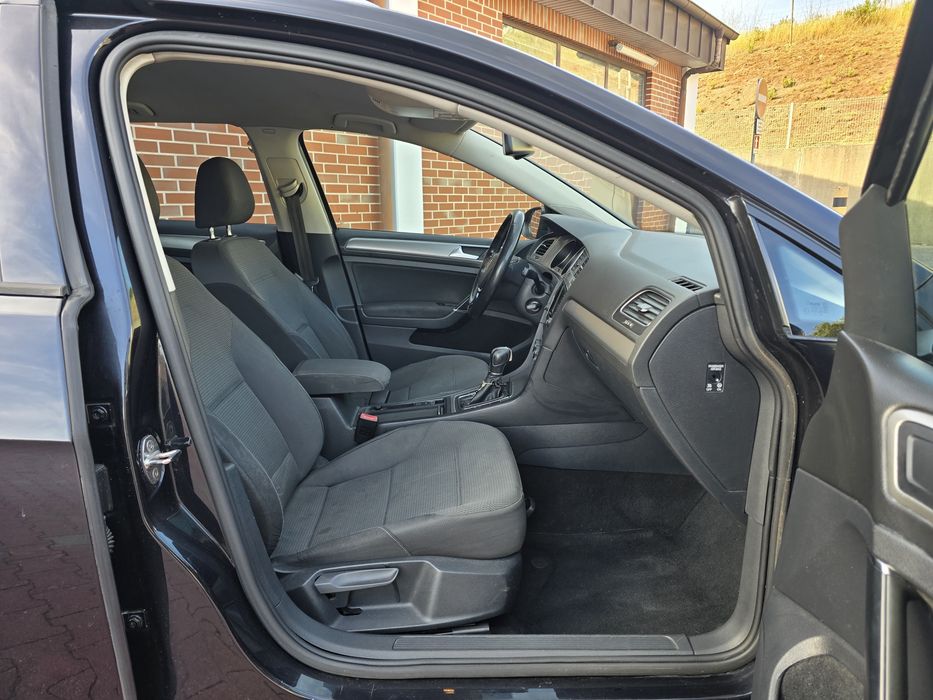 Volkswagen Golf Variant 1.6 TDI DSG