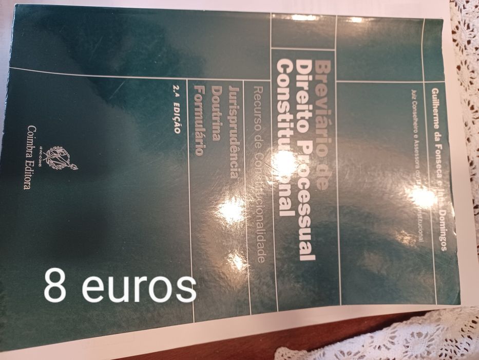 Livros vários direito, sociologia, política, serviços púb. Hospitais