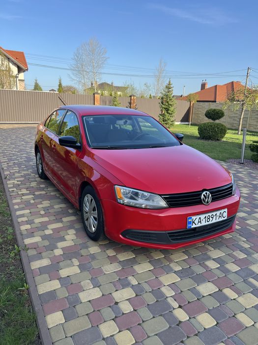 Аренда авто/прокат авто/такси аренда/долгосрочная Volkswagen JETTA