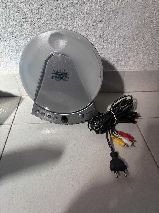 CD/DVD player sony DVP-PQ1