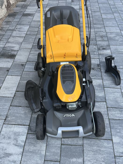 Kosiarka STIGA Combi 55 SQ – mocna, zadbana, z napędem