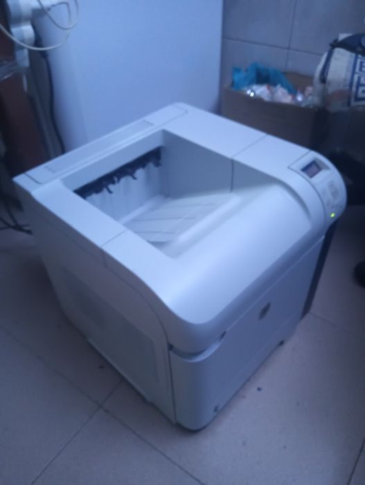 Impressora HP laserjet 600 m602