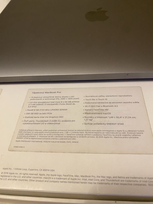 Laptop Apple macbook pro 2,9 ghz dotykowy