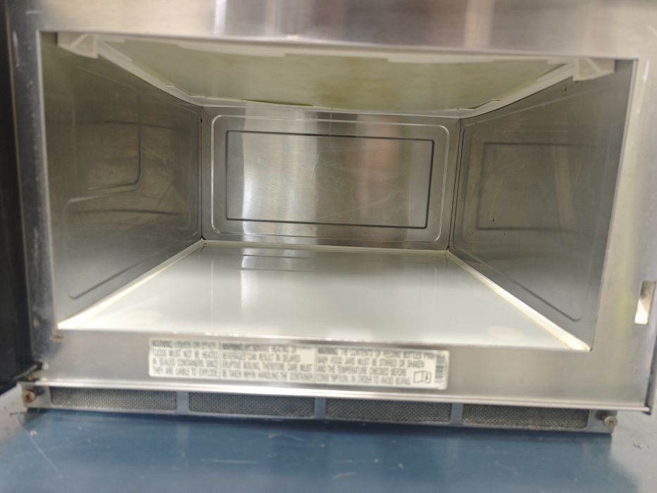 Професійна мікрохвильова піч Samsung MJ26A6091AT