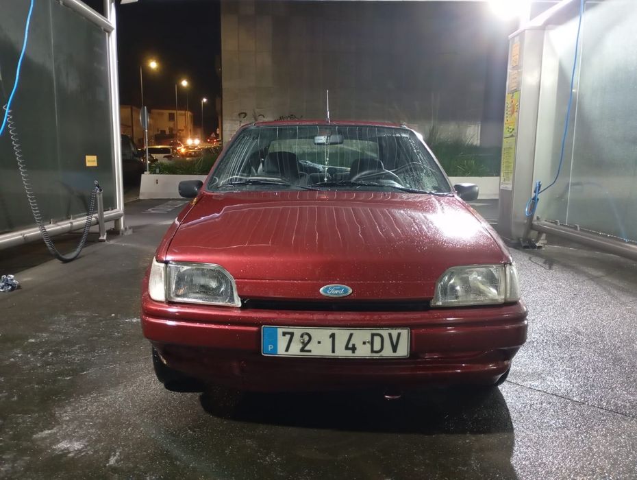 Ford Fiesta 1.1 clx ler com atenção