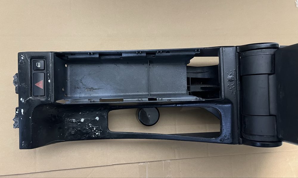 Apoio de braço + consola Bmw E46 Série 3 Sedan, Touring, Compact 98-05