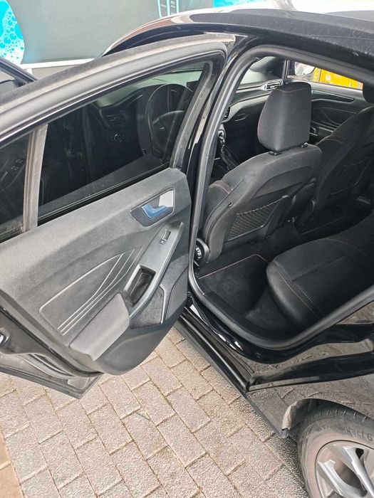 Ford Focus 1.0 EcoBoost mHEV ST-Line X Aut