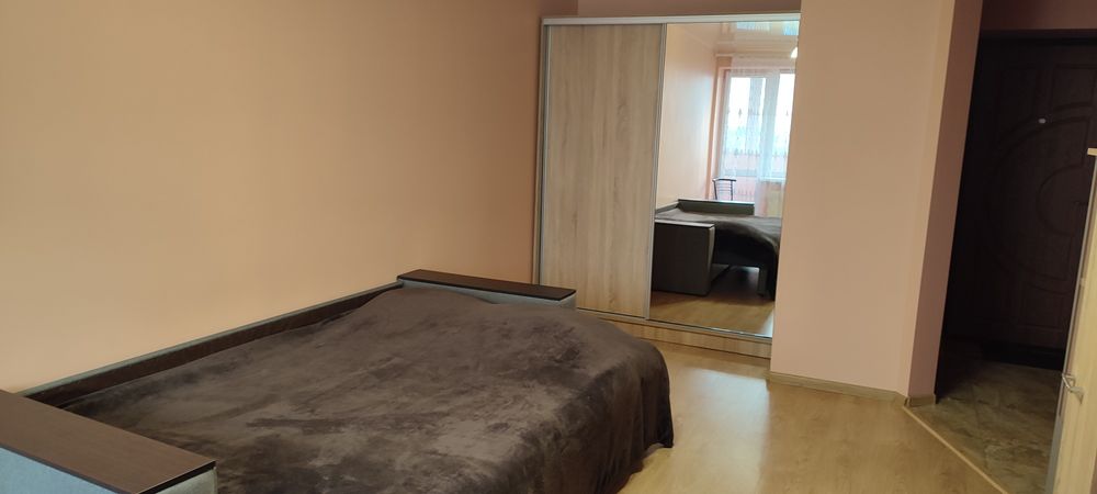 Квартира подобово / погодинно ЖК Тріумф ,пр.Перемоги 32Б, 500 грн