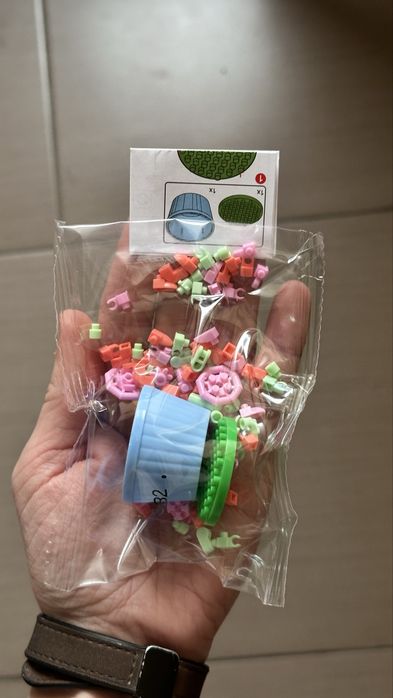 Конструктор квітка, лего