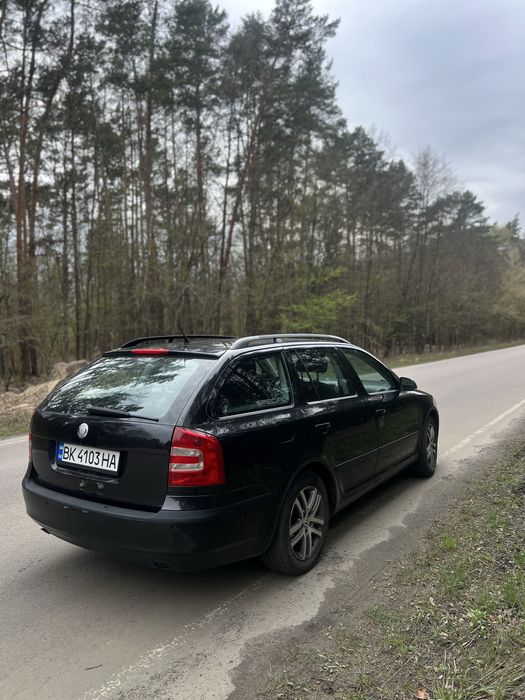Продаю гарну шкоду! Skoda Octavia a5 1.6 mpi