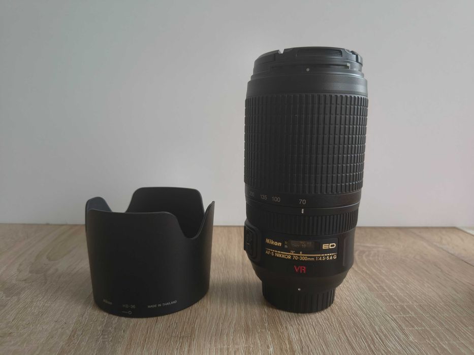 Obiektyw Nikon AF-S Nikkor 70-300mm 4,5-5,6 G VR - OKAZJA!!! Stan Igła !!!