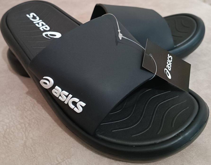 Стильні шлепанці ASICS